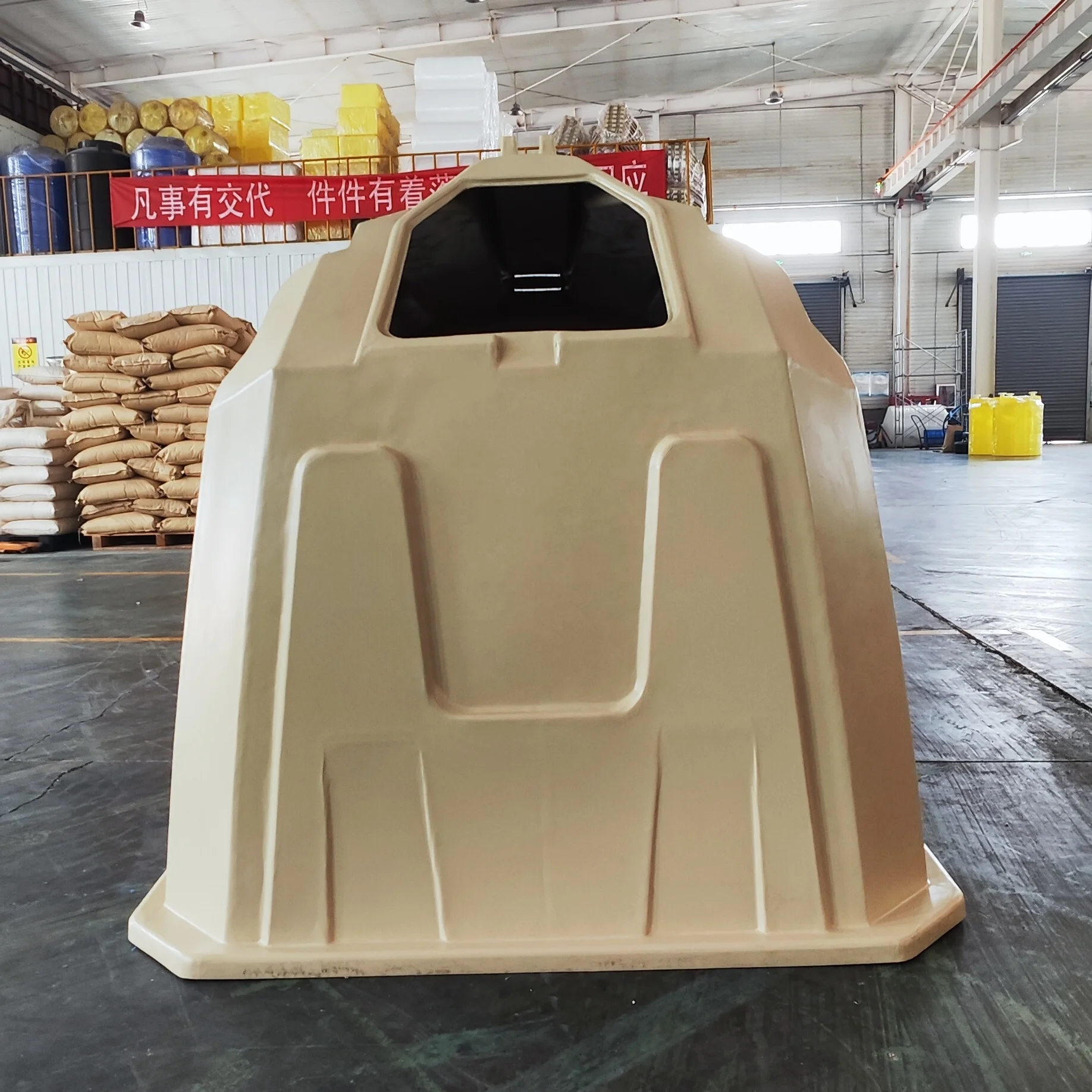 Polyethylene PE house 8mm hot dip galvanizing fence Calf island/House for calf lamb pasture dividually Feeding isolate bacteria