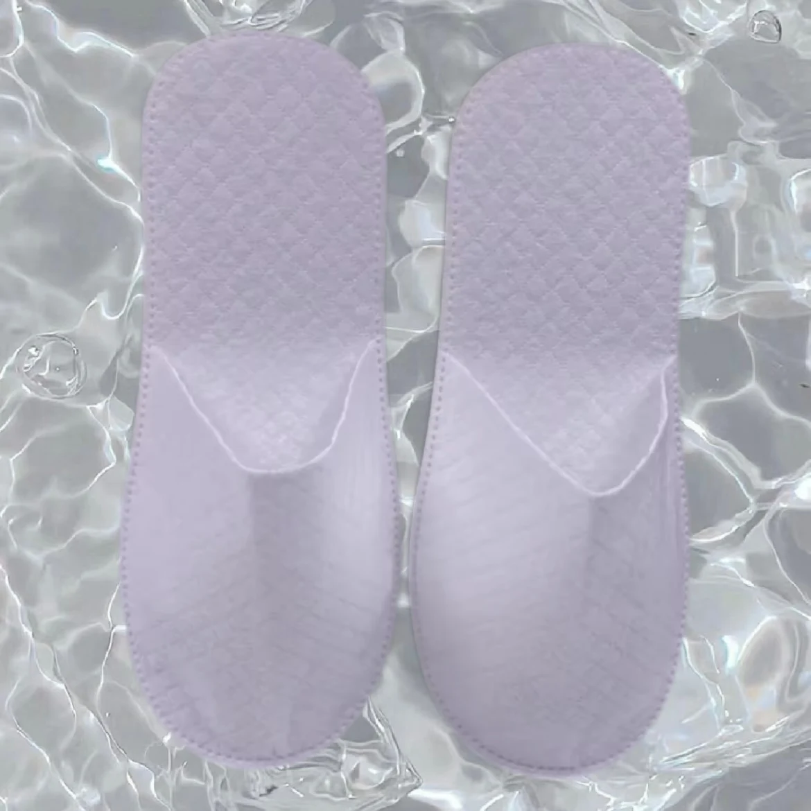 Cheap and Comfort Disposable Hotel Slippers for Guest Rooms with Extra Softness
