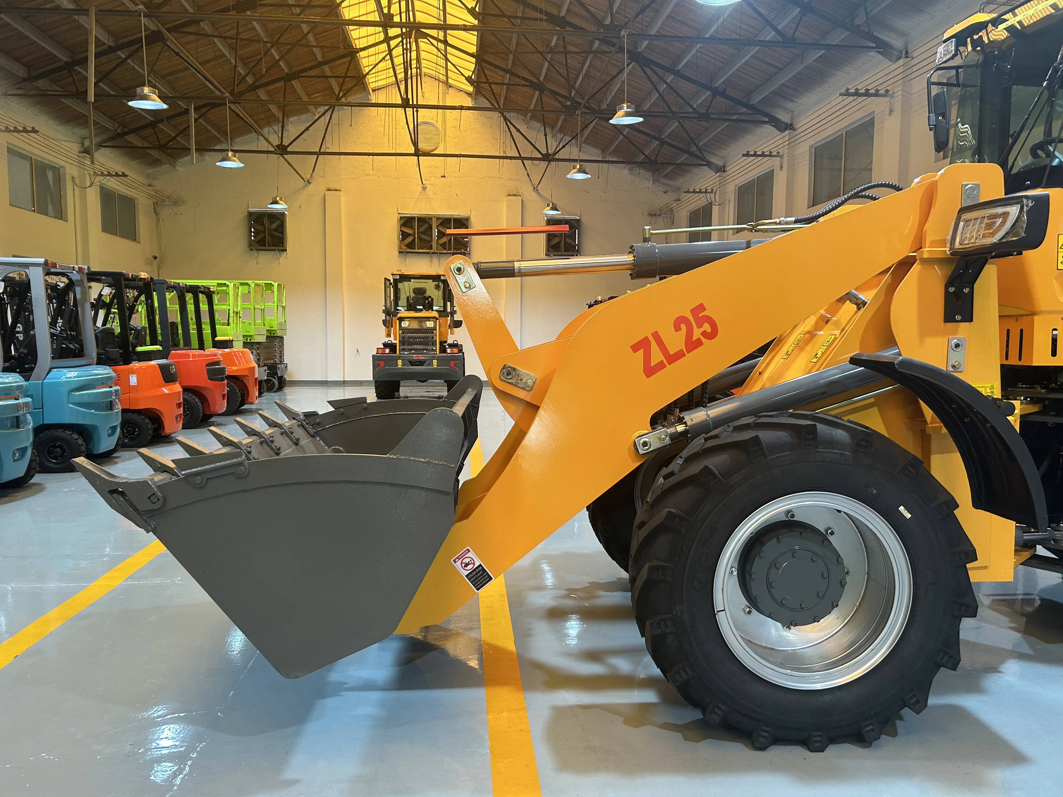 Safety Professional Brand 2500kg Wheel Loader Model ZL25 Hot Sale