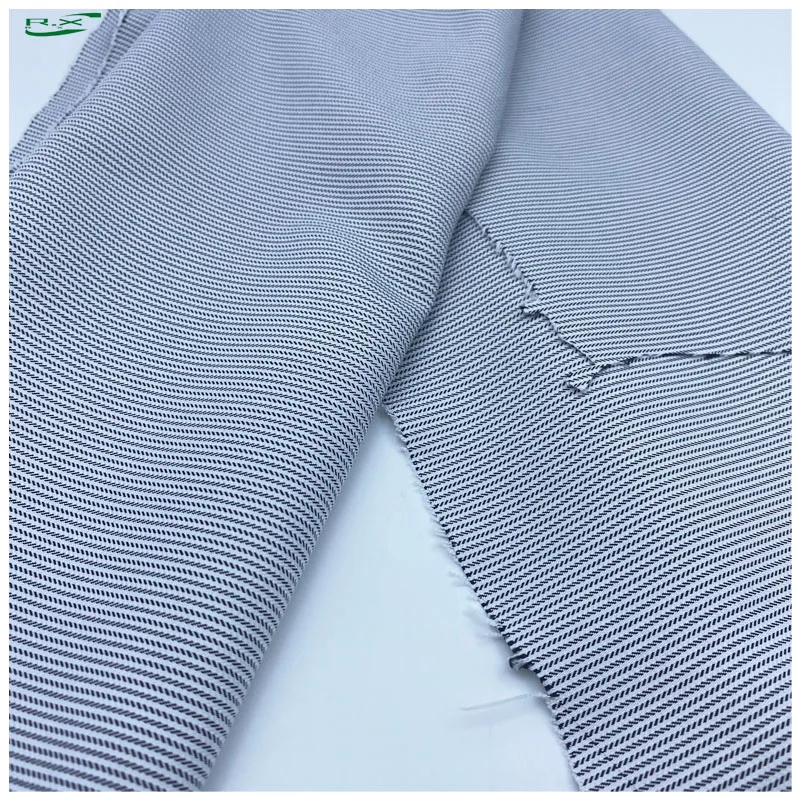 custom wholesale high quality luxury polyester Stripe knitted fabrics for clothing