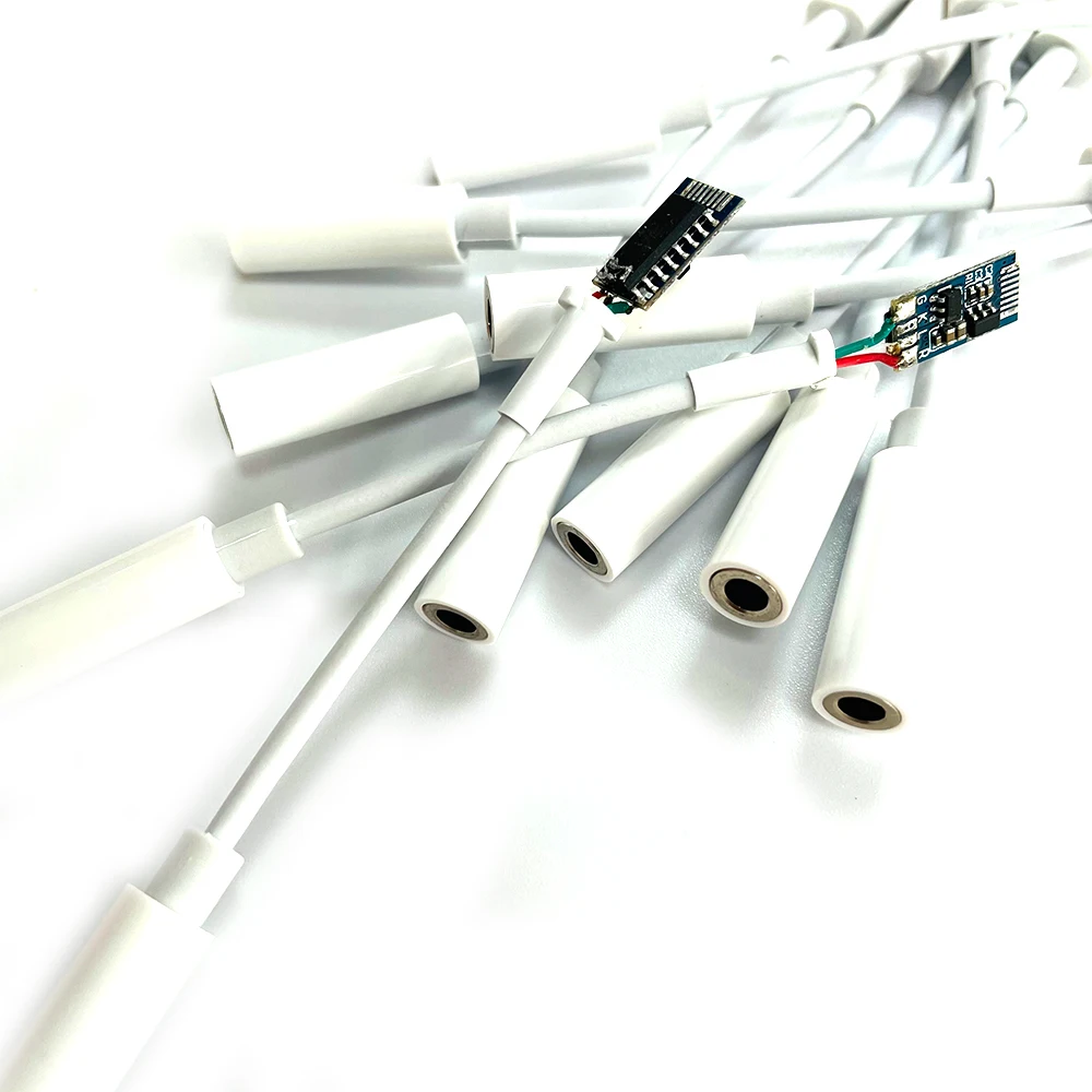 
 Переходник для наушников с аудиоразъемом 3,5 мм для iphone 7 8 Plus X 11  