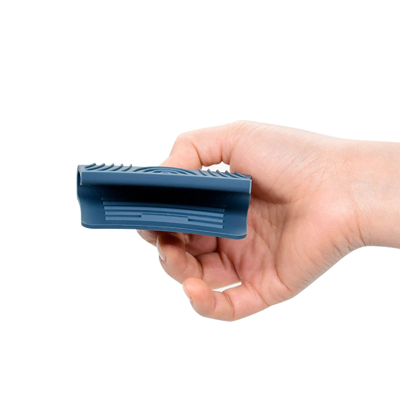 8 Pack Holder Silicone Cast Skillet Assist Holder Heat Protecting Pot Handle Sleeve with Non Slip  Design for Frying Pans