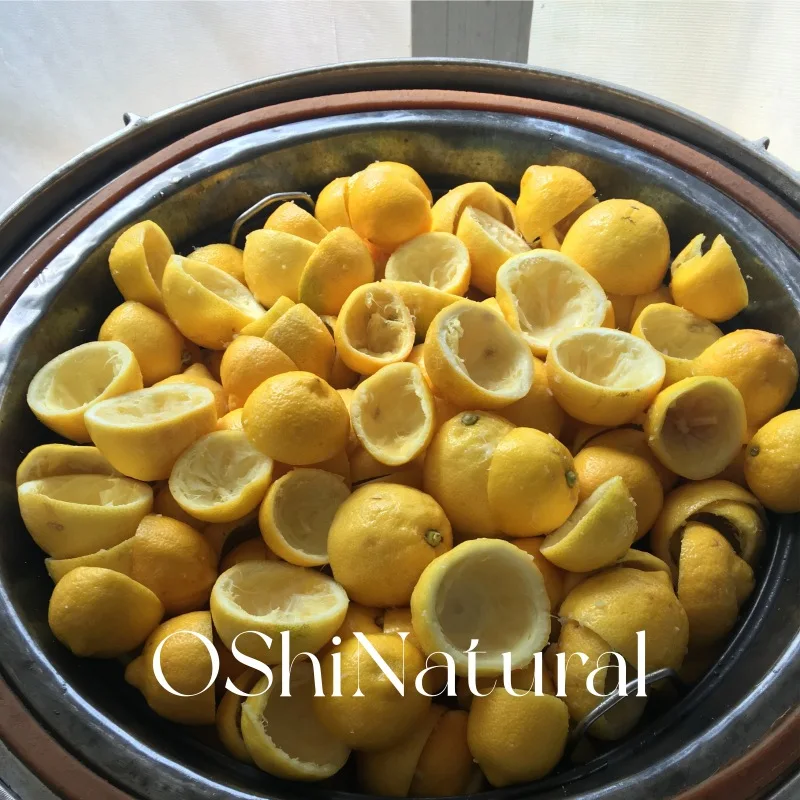 Wholesale Pure Lemon Essential Oil Bulk 200L Drum Natural Italy Origin Peel Cold Pressed Aroma Lemon Oil 25KG Lemon Bath Soap