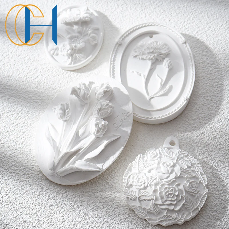 C&H 2024 Hot Sale Handmade Decorative Matte White Flowers Plaster Luxury Customized Aroma Hanging Air Fresheners for Car