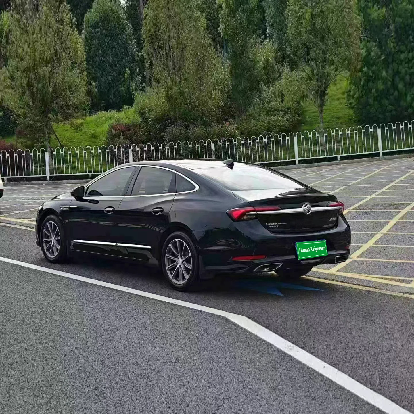 Lacrosse 2021 Model Gasoline Petrol Car Buick 652t Gas Luxury Edition Cheap Price Used Cars for sale