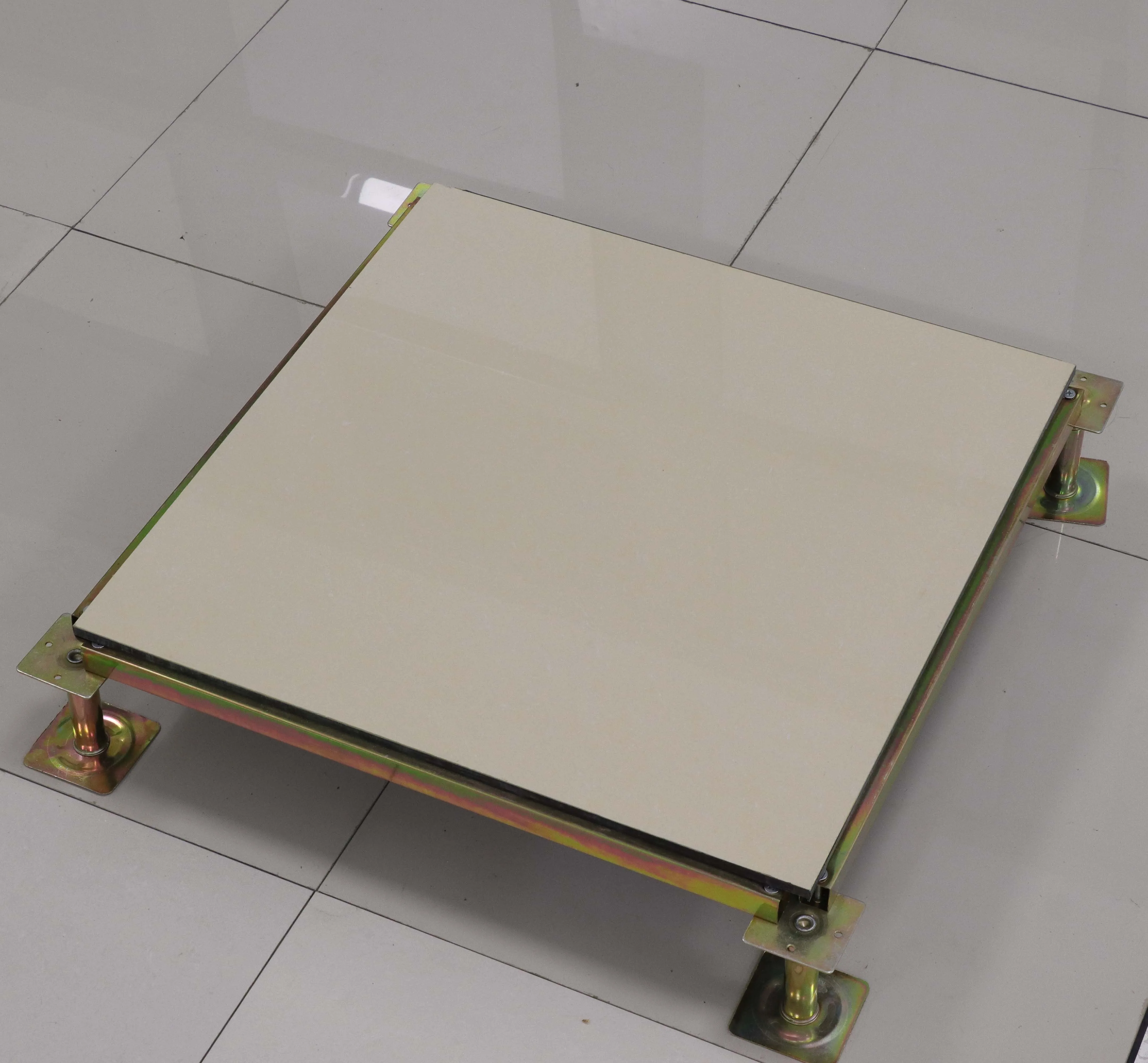 porcelain raised floor tiles factory plant raised floor  yellow Polycrystalline ceramic tile Anti static floor