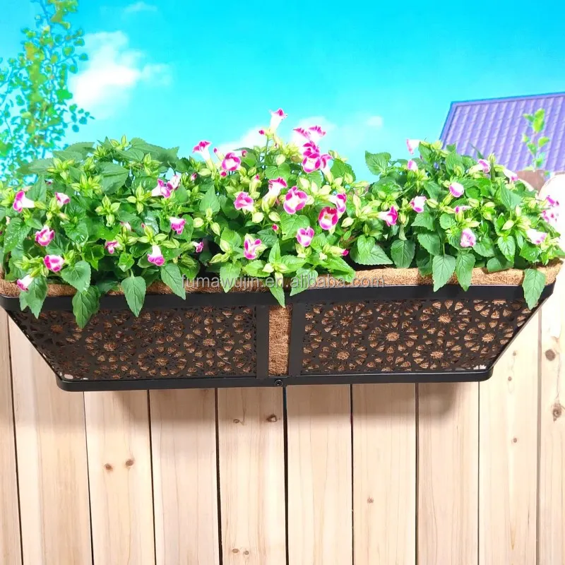Balcony railing nail wall hanging coconut liner folding iron flower basket wire mesh hanging display basket rack