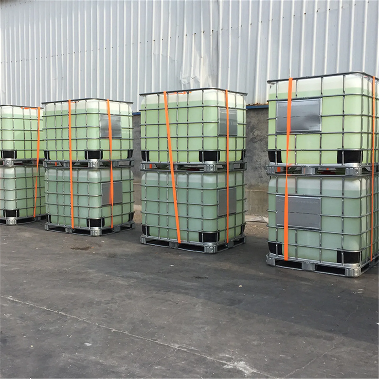 Low Price with Good Quality China Factory Supply Phosphoric Acid 85%