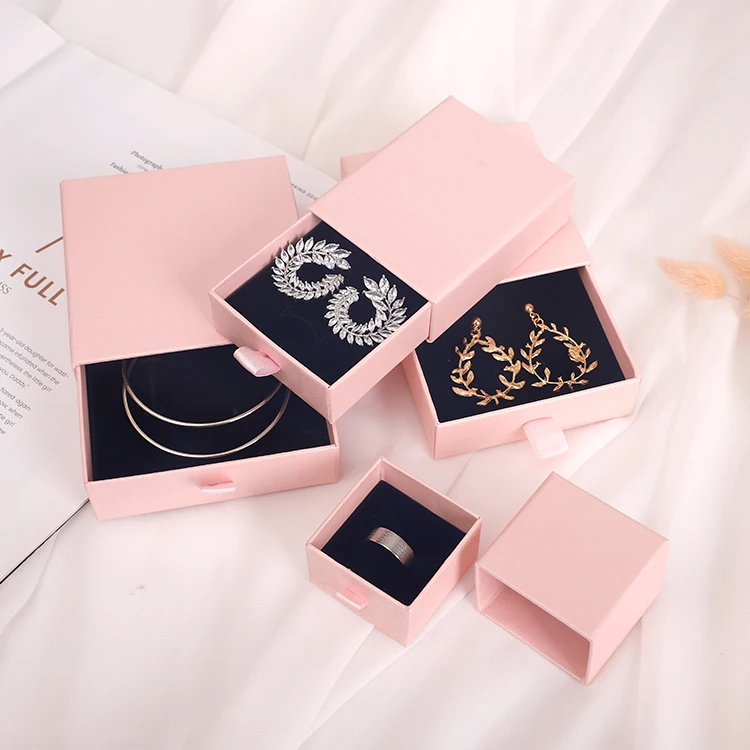 
High Quality Elegant Pearl Shiny Pink Drawer Side Open Jewelry Box Jewellery Package Logo Customization 