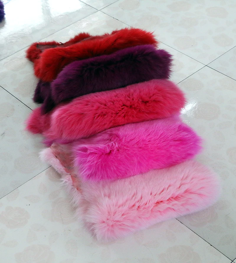 
Natural And Colored Dressed Fox Raccoon Mink Fur Skins Animal Fur Pelts 
