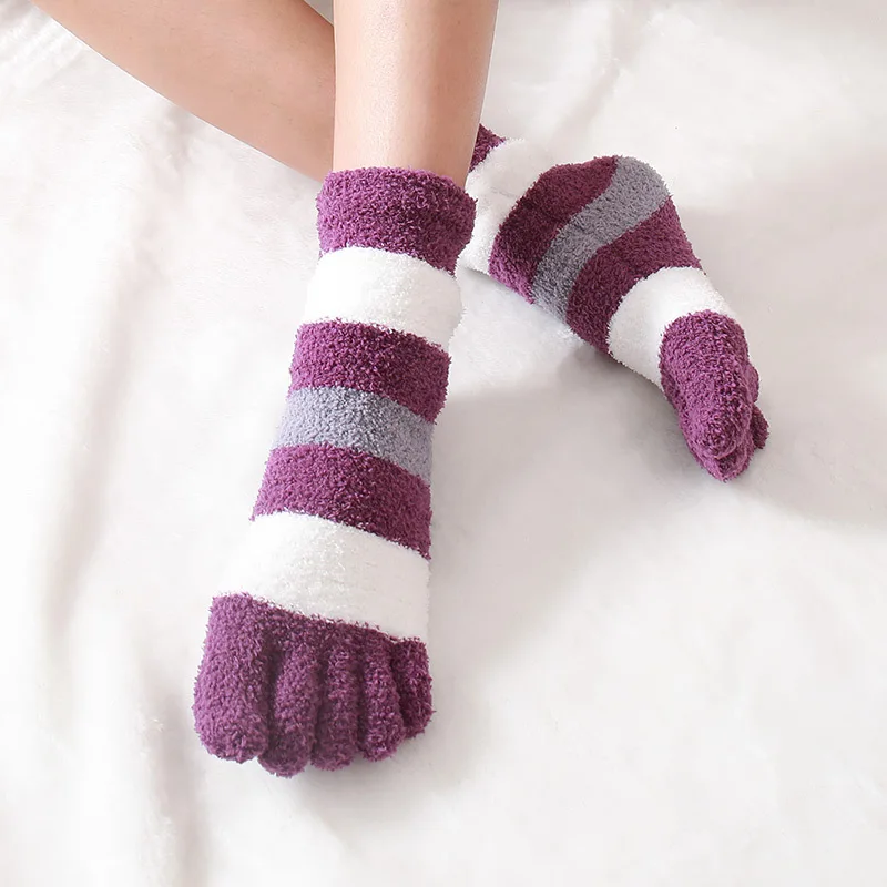 2024 Winter Split Toes Sweet Pink Mint Grey Women Wide Striped Coral Fleece Thick Warm Indoor Floor Sofa Bedroom Sleeping Socks