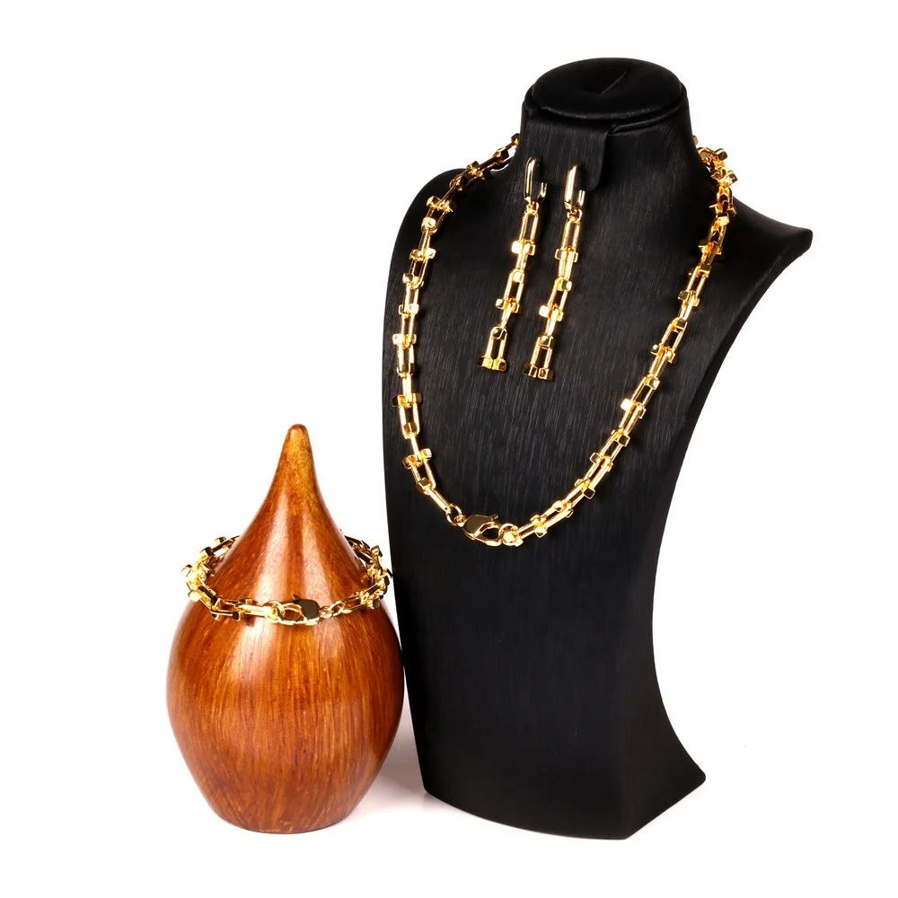 2021 new European ins U-shaped horseshoe buckle bracelet, punk hip-hop trend women necklace earrings set