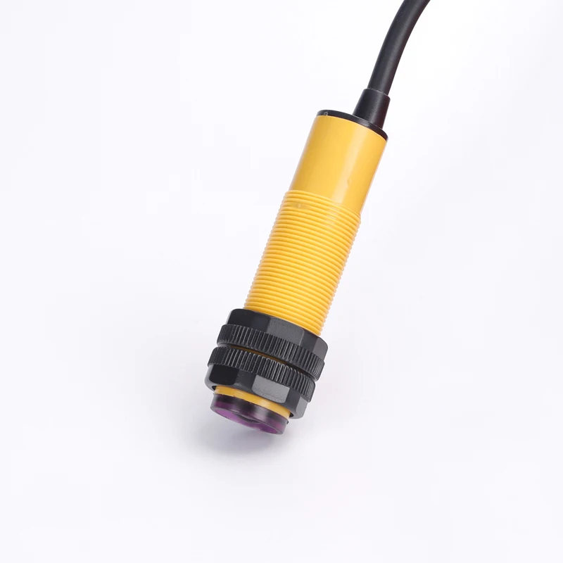 E3F-DS30C4 The output form is normally open + normally closed all-new photoelectric switch