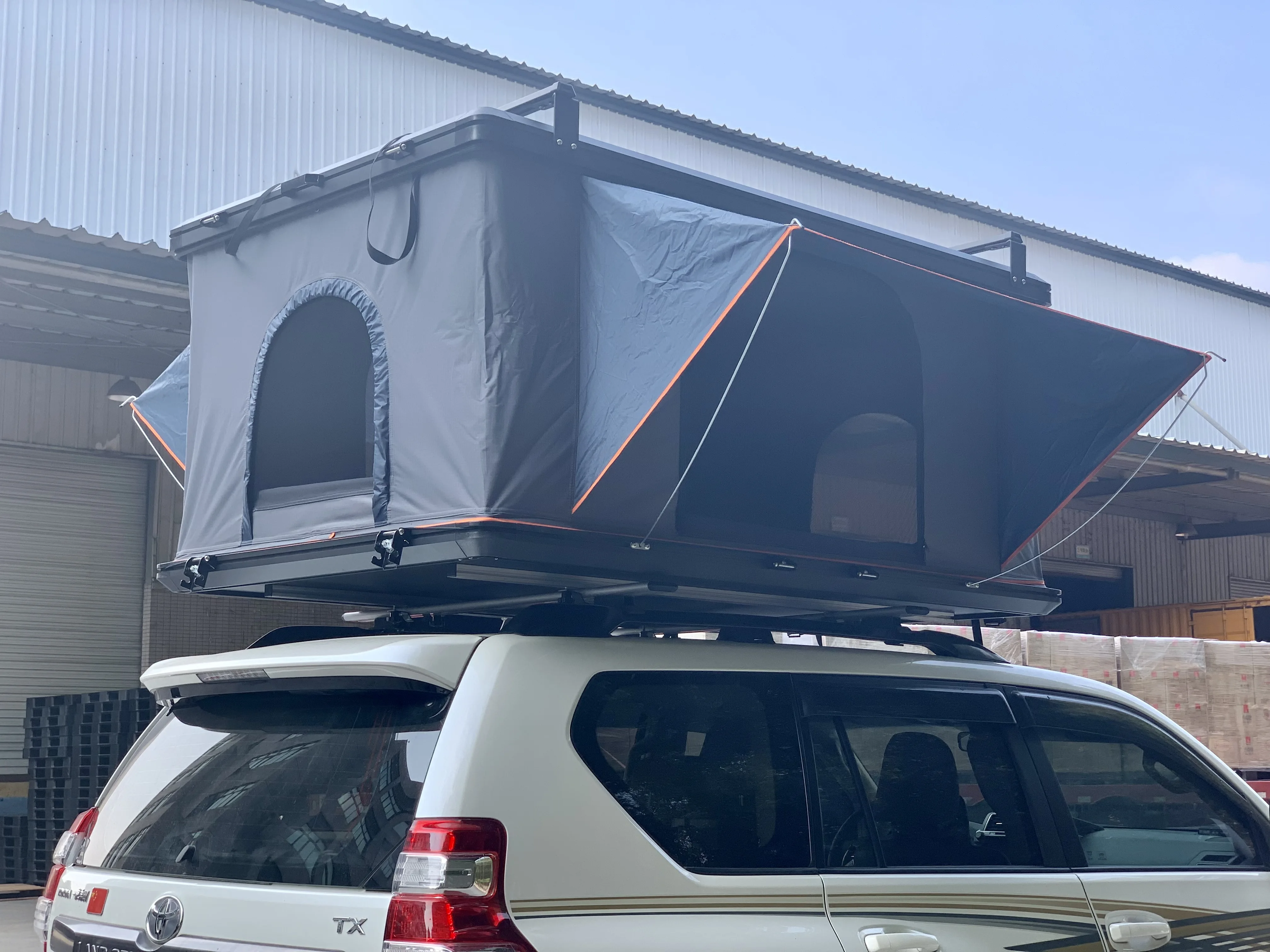 Hot sale Geertop Semi-automatic hydraulic straight support Quick Pitch Roof Top Tent