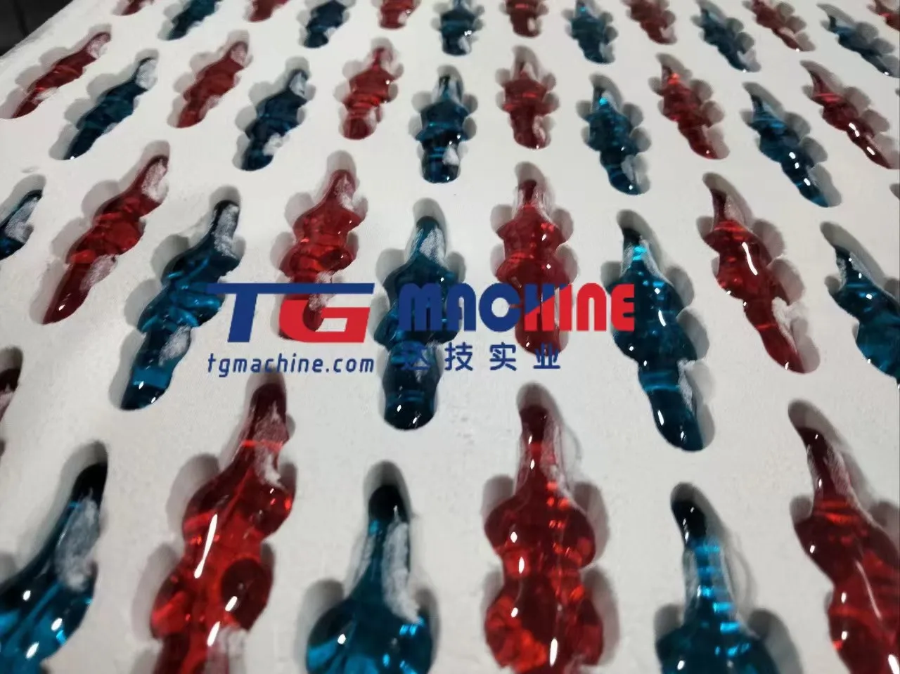 TG 500kg/h Professional Gummy Candy Production Machine with Rigorous Quality Standards juice filled gummy machine