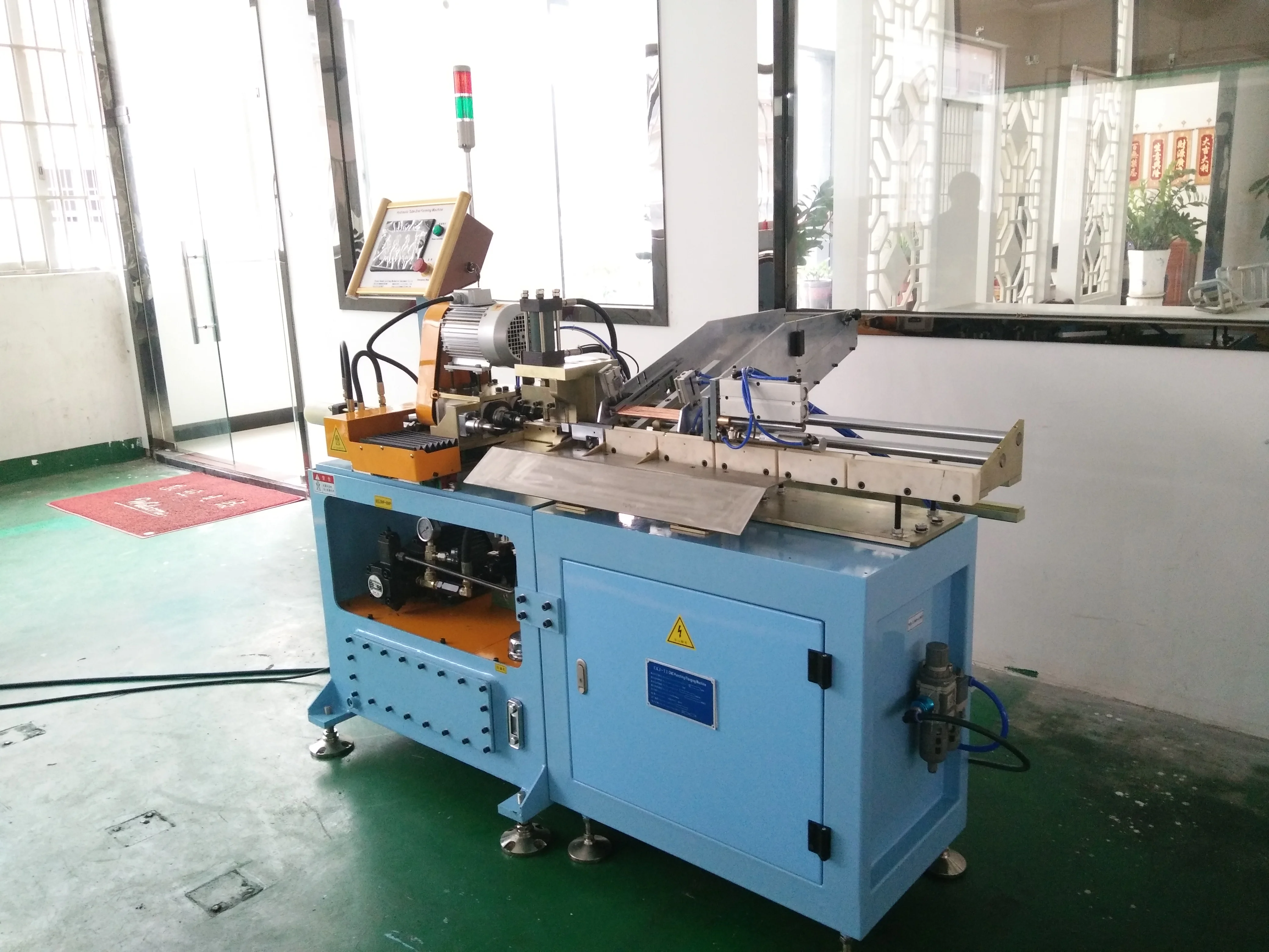 
three-positions hydraulic automatic cnc heat shrink/necking/reducing/end forming/machine for copper tube/pipe 