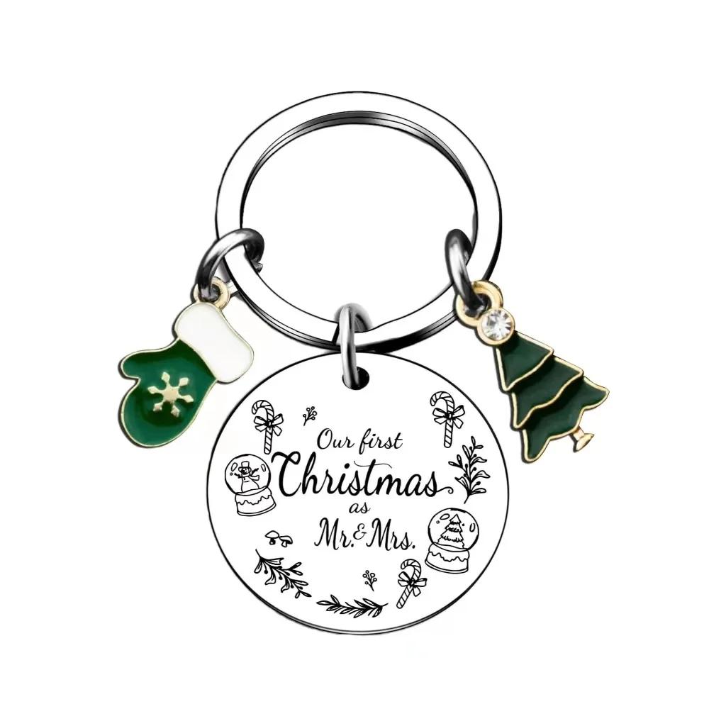 Fashion stainless steel round keychain custom Christmas tree gloves enamel key chains for gifts