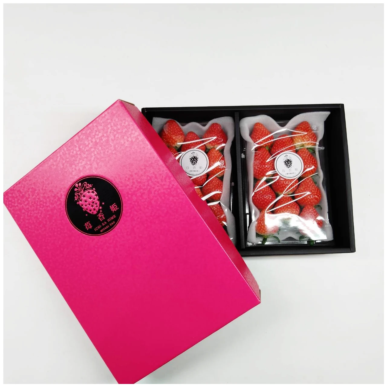 High quality Japanese ICHIKAHIME strawberries gift fresh jam pesticide-free organic fruit strawberry import