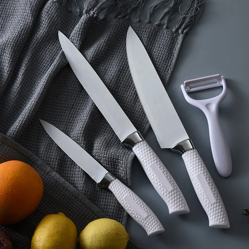 4 PCS Non Stick Black Color Coating Blade Knives Set 8 Inch High Carbon German Stainless Steel Chef Knives with Ergonomic Handle