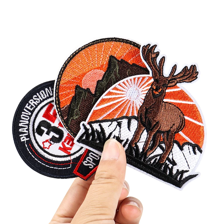 Custom Knit Label Knitted Die Cut sticker Cloth Custom Woven Patch/Embroidery 3D Pvc Vinyl Patch Silicon Patch For Clothing