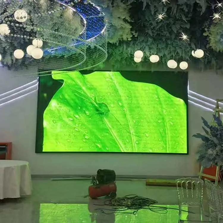 Супер HD торговый центр Крытый P2 электронный светодиодный дисплей
