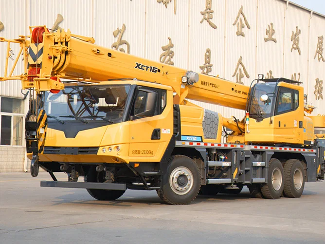 China Hot Selling 20 Ton Truck Cranes XCT20L5 Lifting Crane Truck with Factory Price
