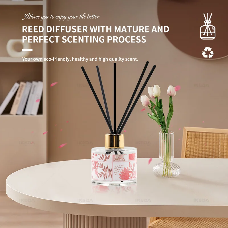 Luxury OEM 120Ml Aromatherapy Essential Oil Room Fragrance Perfume Ceramic Bottle Reed Diffuser Set with Wood Flower