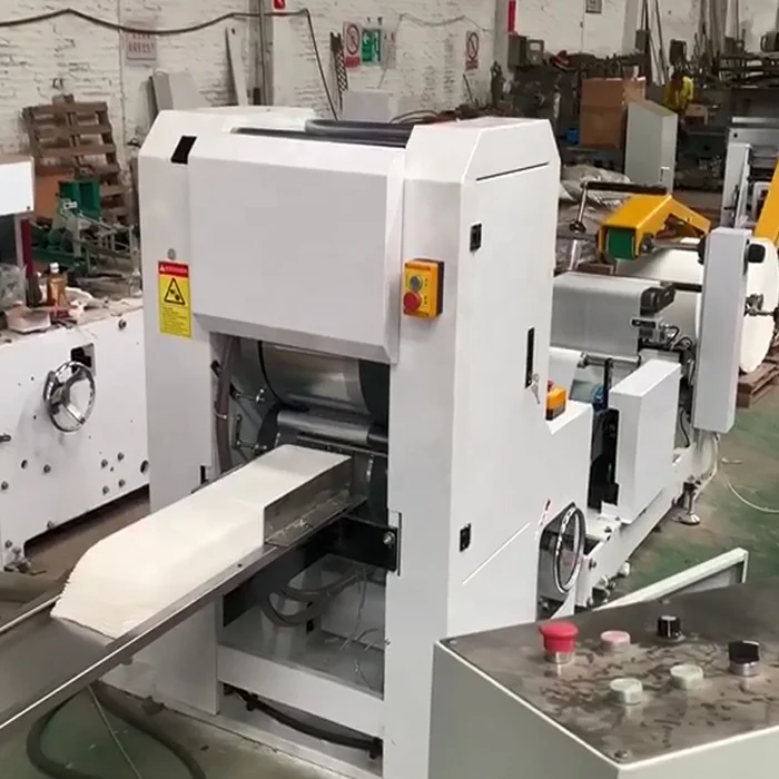 Fork Knife Pocket Type Kangaroo Type Dinner Napkin Tissue Paper Making Machine