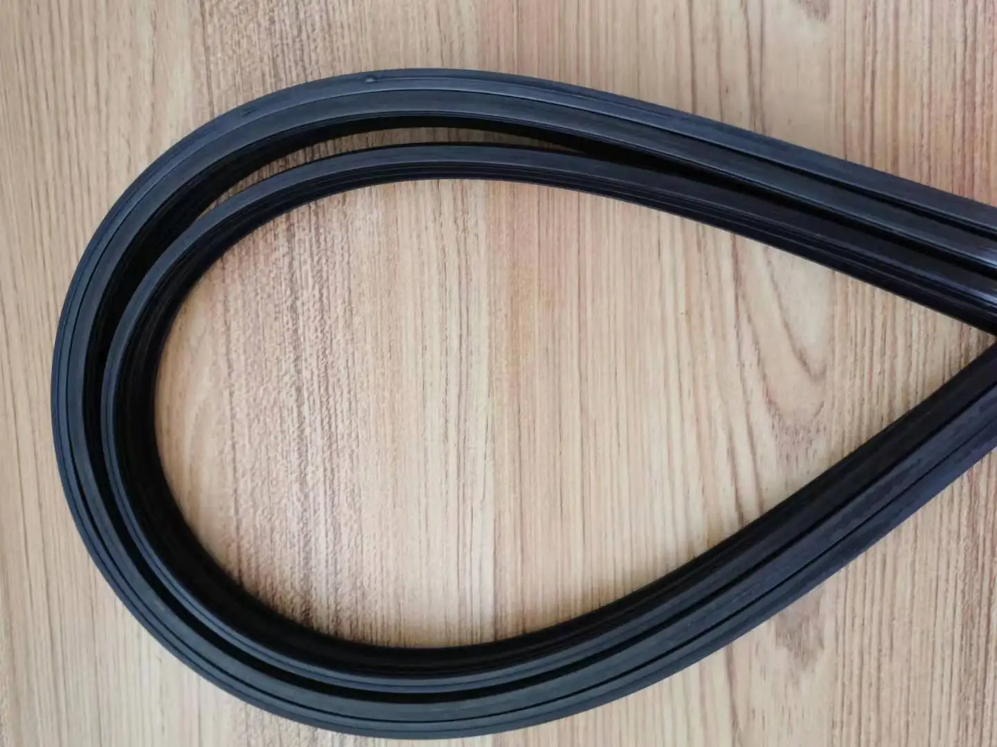 
Grade A Car Auto Vehicle Soft Rubber Refills For Front Windshield Hybrid Wiper Blades 8mm 14