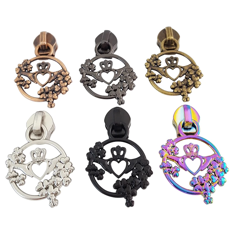 Bright color 3d zipper puller design customize logo zipper slider for luggage handbag zipper pull