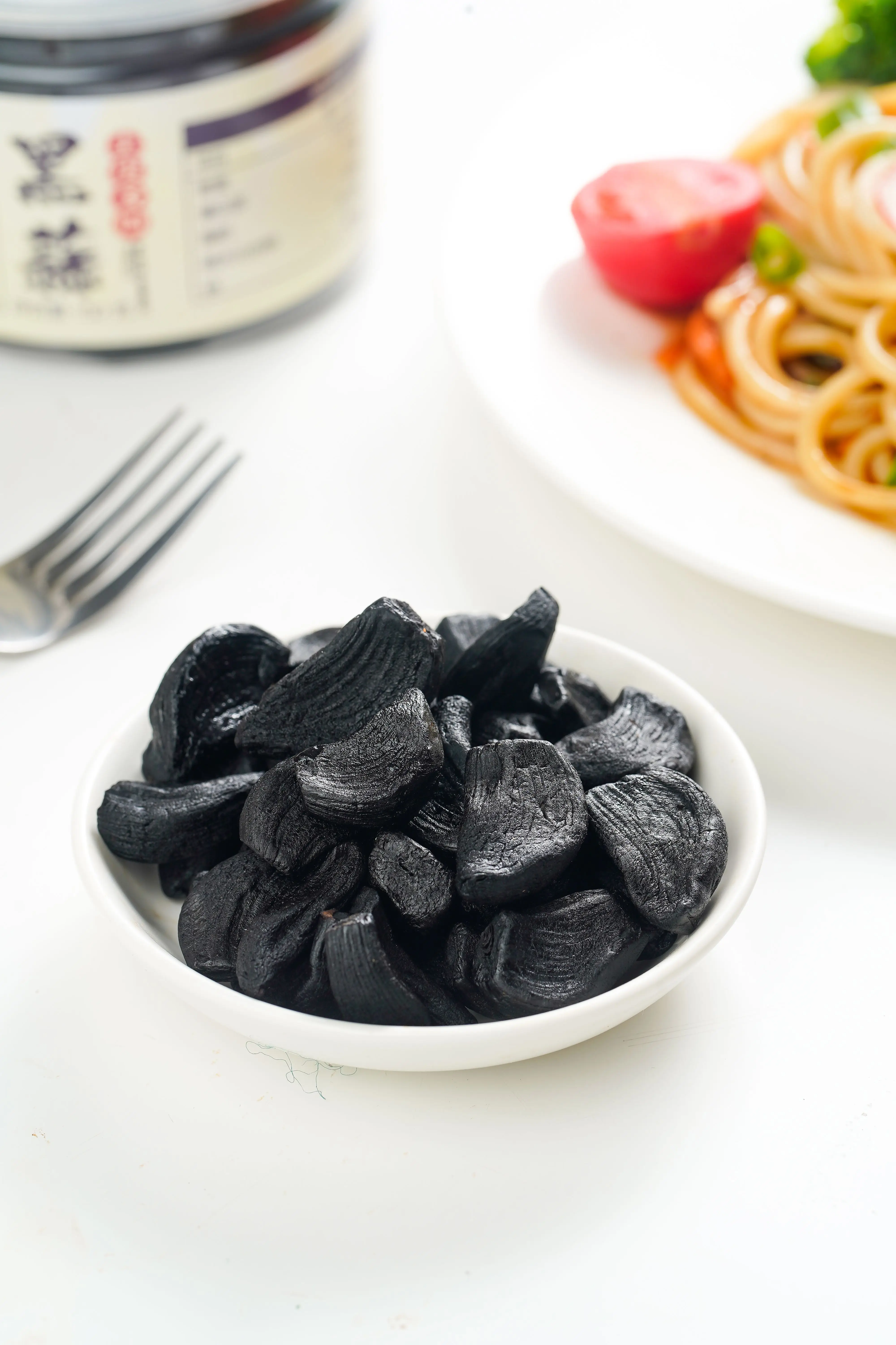 factory price premium quality garlic hearlty snack food 100% pure organic black garlic
