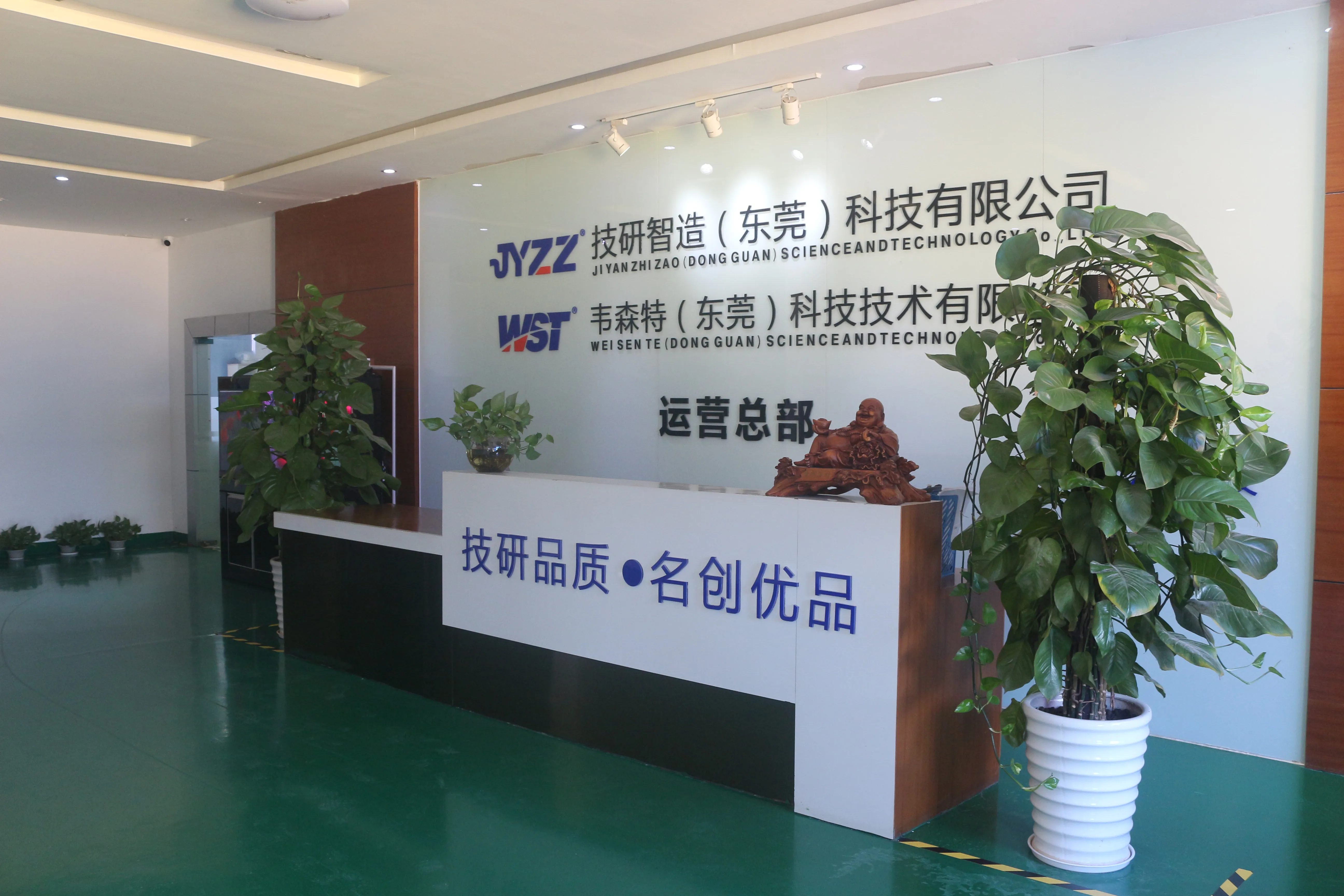 uv toothbrush holder