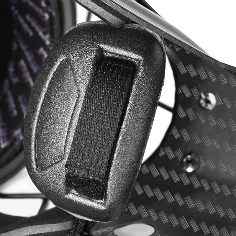 High Quality 9-layer Carbon fiber Ice Hockey Goalie Mask/Helmet with 4.8 wire diameter Stainless steel