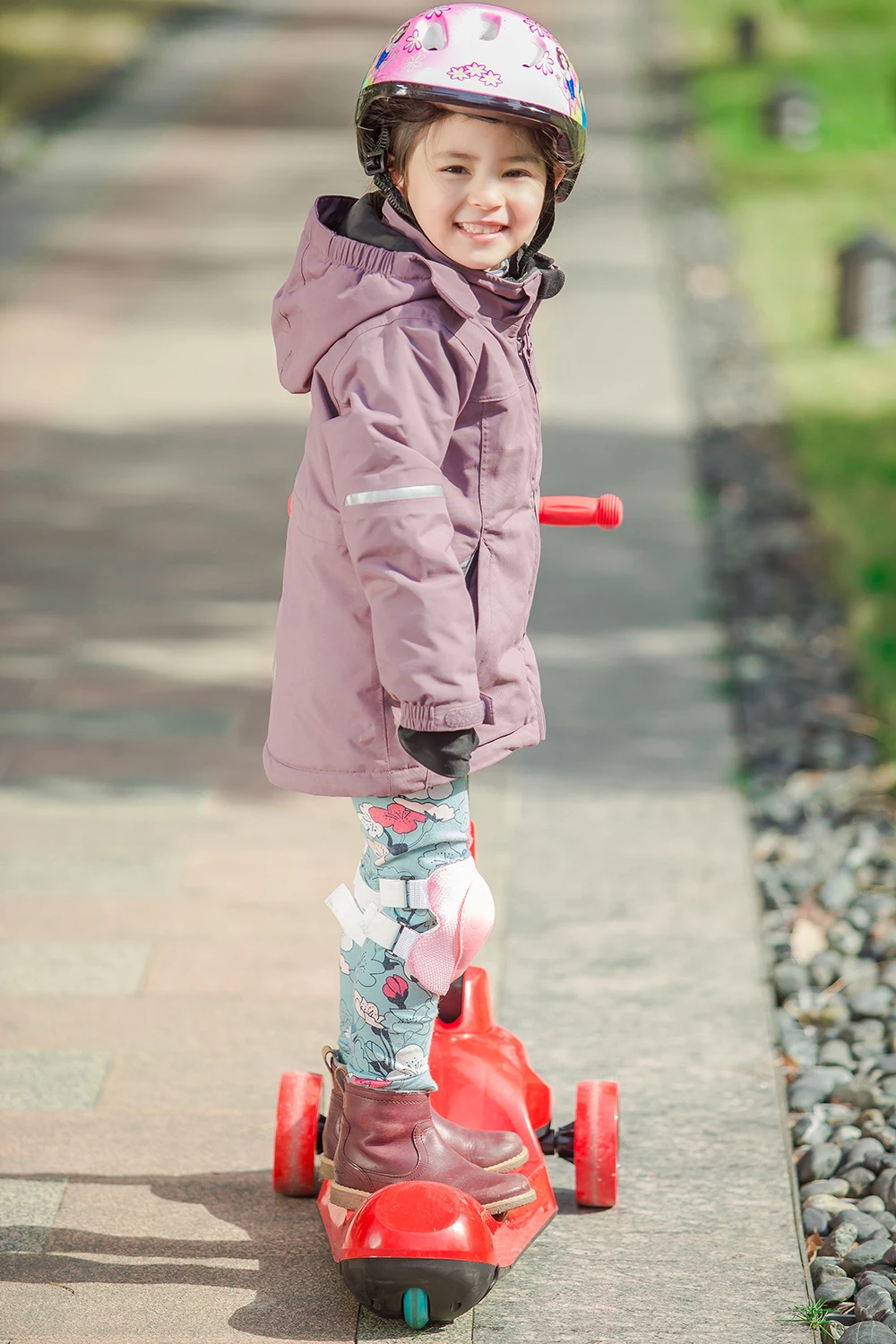 Magic toy cross country kids scooter/ 3 wheel children scooter or sale in Russia