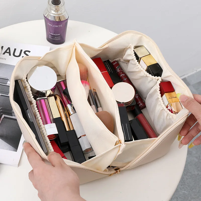 custom stylish black girls soft pu leather travel beauty case pu purse makeup cosmetic bags with compartment