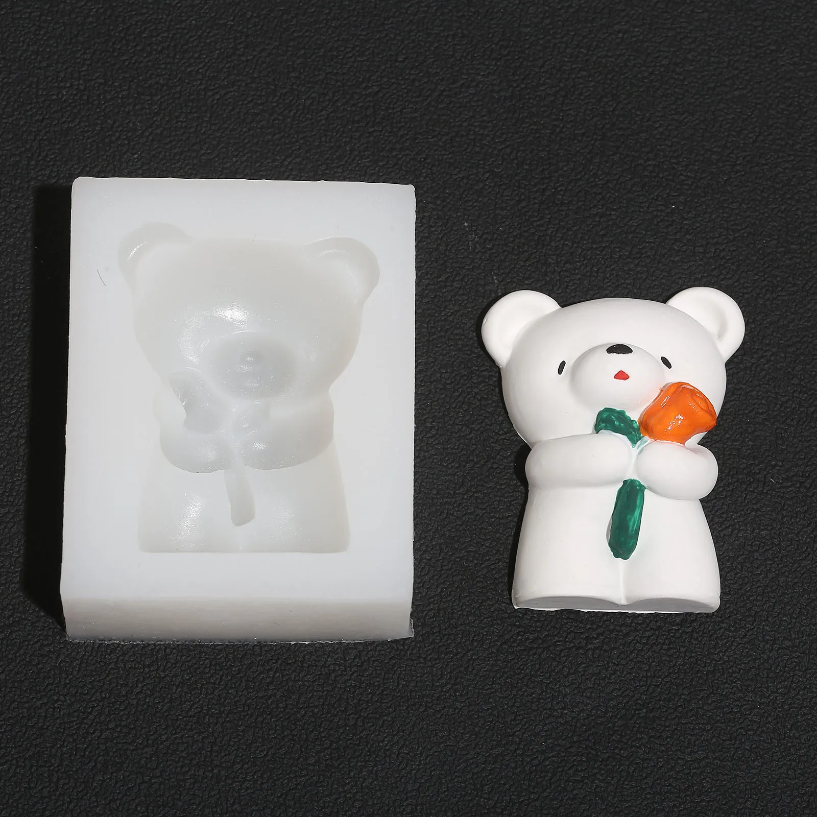 T3014 Bear aromatherapy outlet clip decorative mold DIY car fragrance expansion stone take flower bear silicone mold
