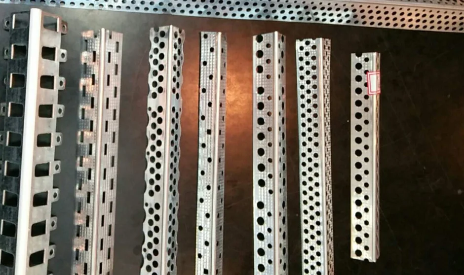 
High Quality Galvanized drywall protection metal aluminum PVC Corner bead for sale 