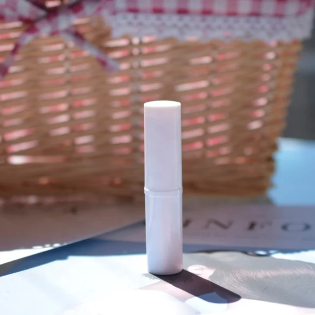 Пустой тюбик для бальзама для губ «сделай сам», 5 мл, косметический контейнер, тюбик для помады, клей-карандаш, прозрачная дорожная бутылка, новинка 2019