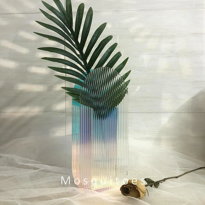 Simple And Fresh Creative Corrugated Acrylic Vase Plastic Vases Table Decoration  Holiday Present