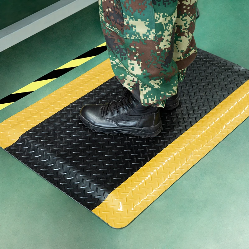 ESD Waterproof Cushioned Anti Fatigue Anti Slip Industrial Rubber Floor Mats