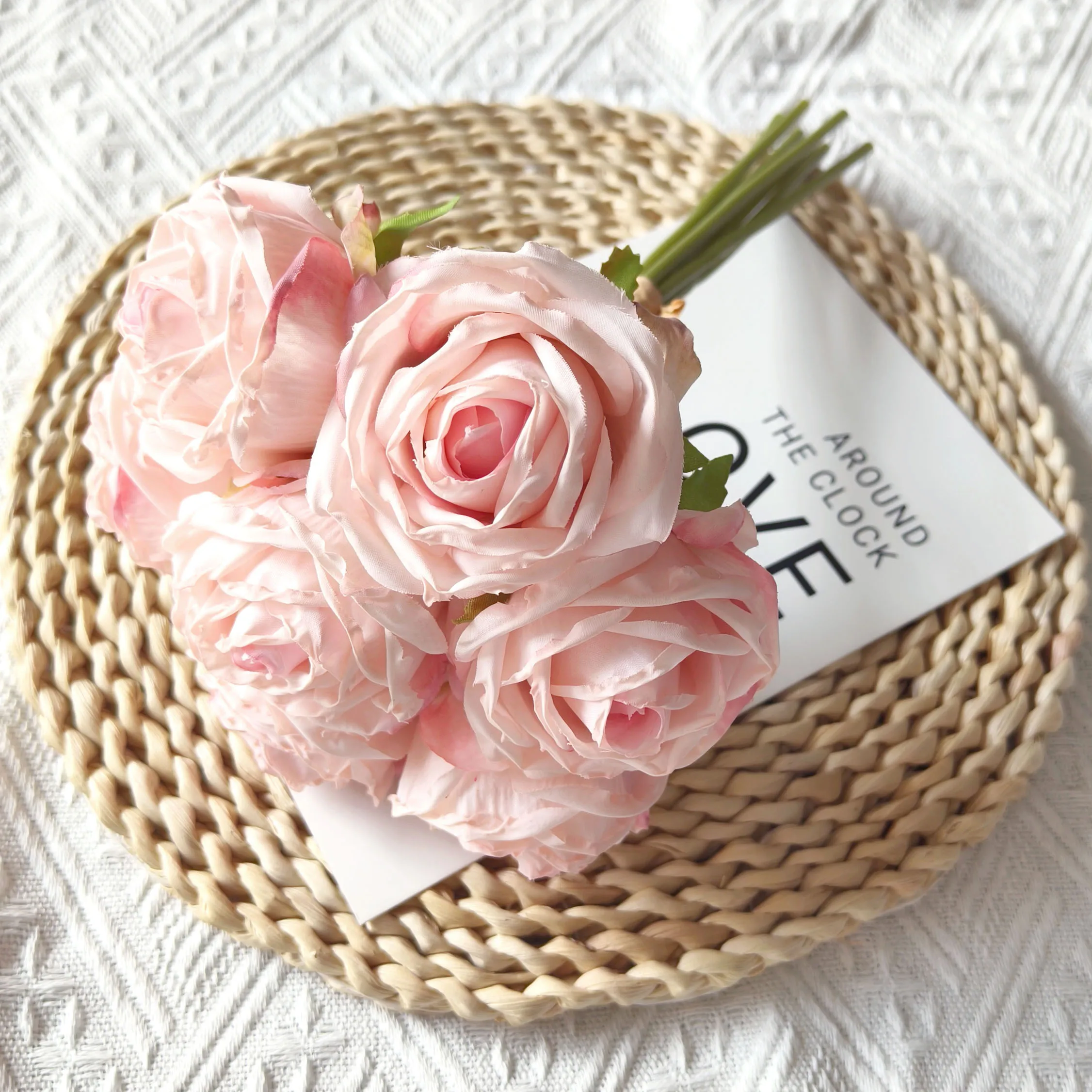 YIWAN Hot sale wholesale 7 burnt edge lychee roses silk Rose Bunch Artificial silk Flowers for home wedding decoration
