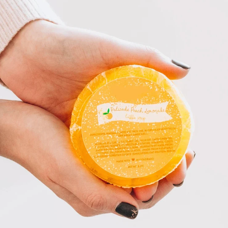 Private Label Natural Organic Handmade Lemon Grass Exfoliating Loofah Glycerin Soap Bar