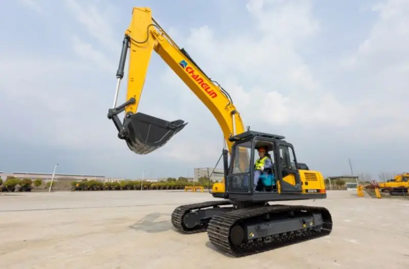 Superior Adaptability ZG220 excavator crawler 22000kg Operating weight excavator