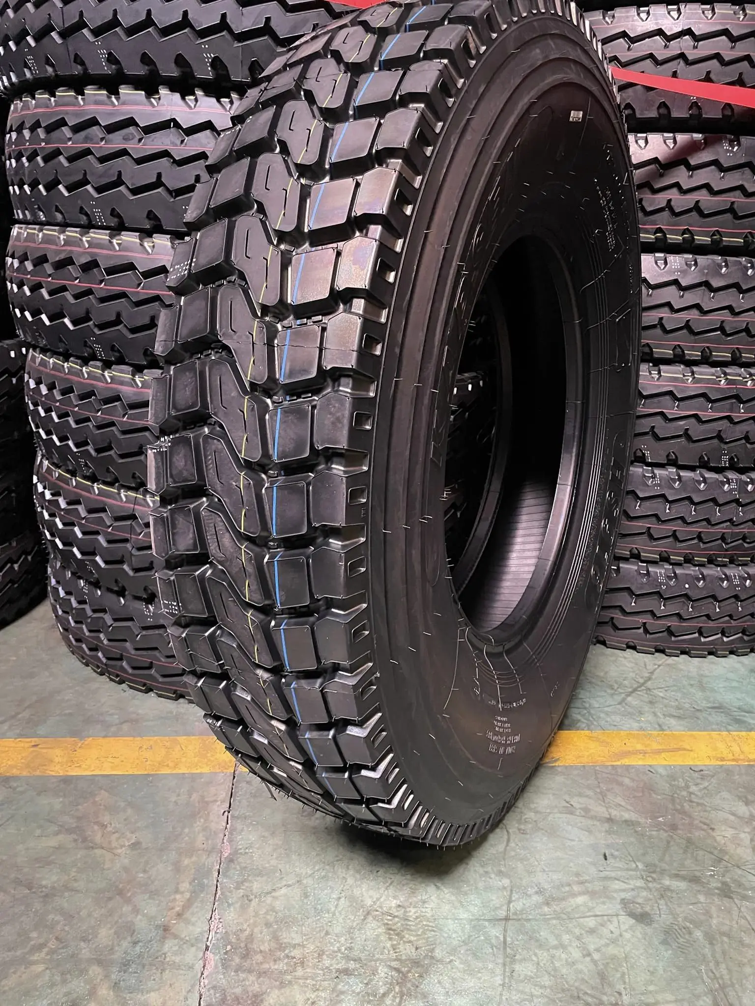 Good quality cheap price KAPSEN truck tires 8.25r16 radial truck tyres on sale