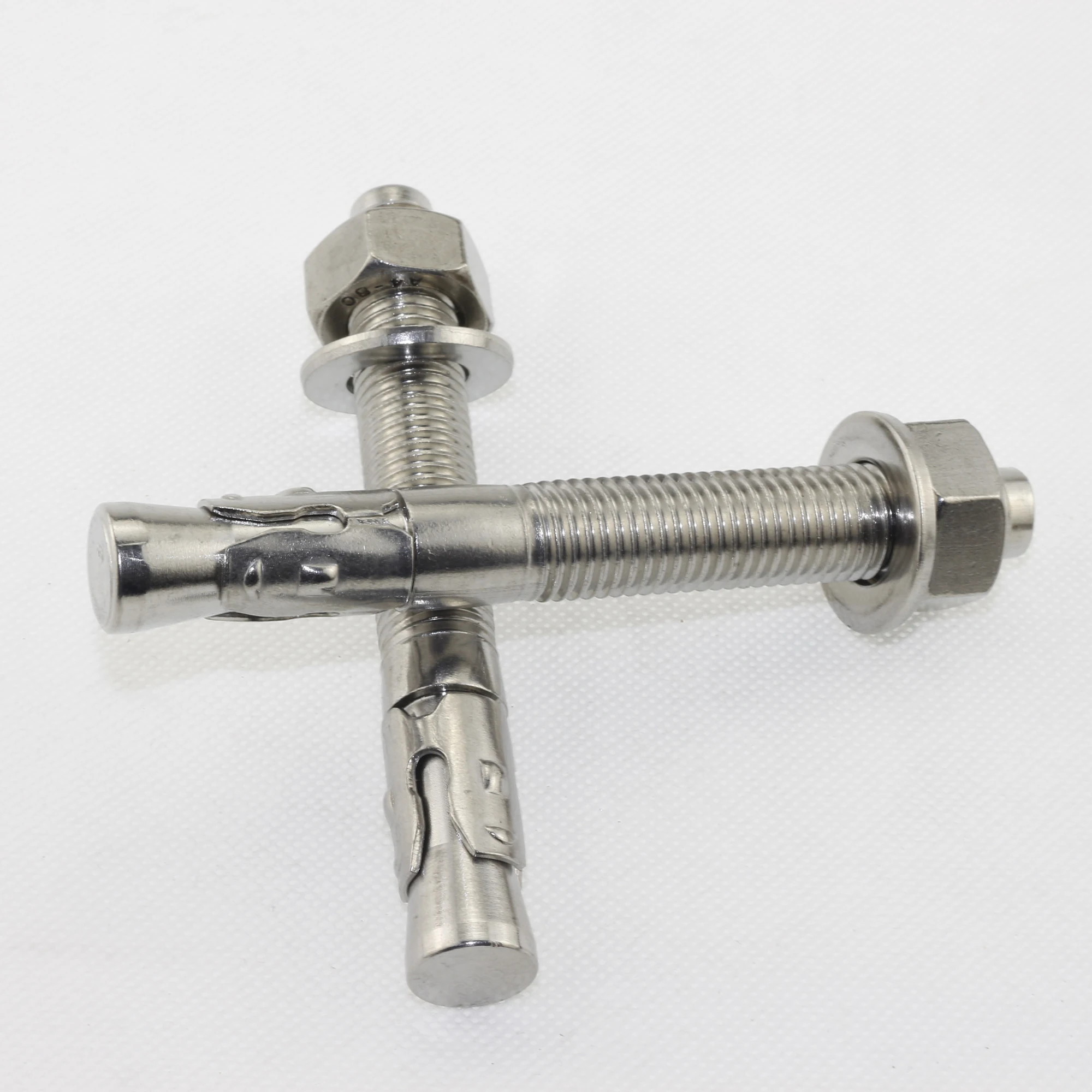 Stainless Steel Clear Zinc Wedge Anchor Bolt Car Repair Gecko
