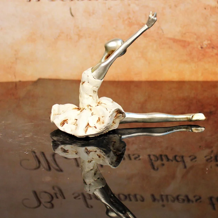 Handicraft Decorative Sculpture Ballet Dancer Girl Resin Figurine Statues Ballerina Artware