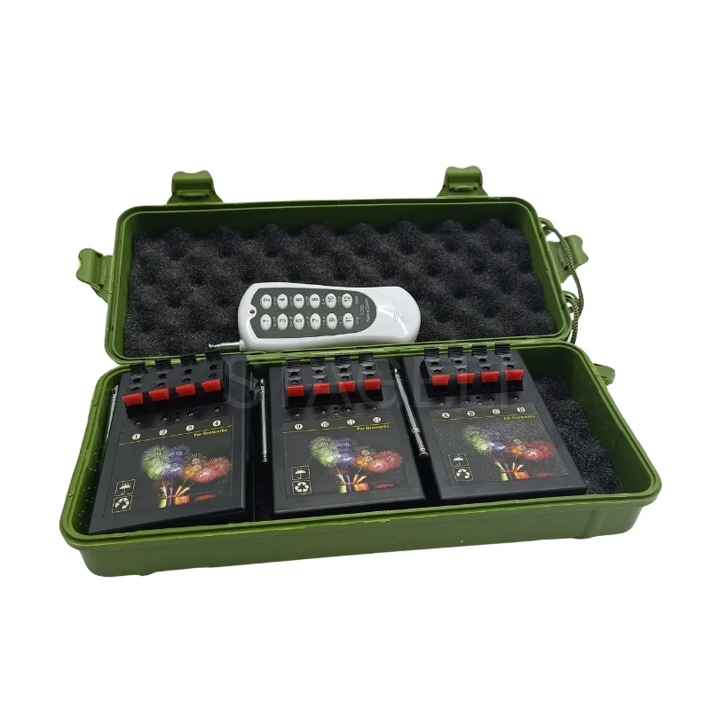 Wireless AM04R-3 Long Distance Handheld Remote Control Ignition System for Fireworks 3pcs 4 Cue 12 Channel for Christmas