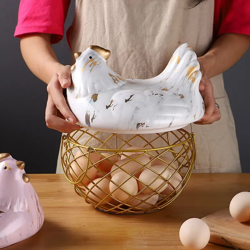 Wholesale Creative Egg Basket Chicken Wire Hen Egg Holder Metal Basket Collection Ceramic Decoration Kitchen Storage