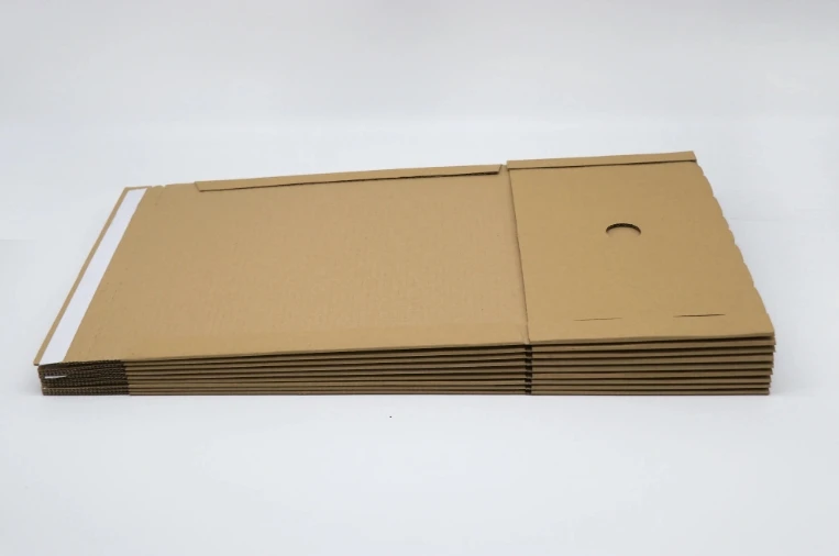 High Quality Strong Hard Corrugated Cardboard Book Wrap Box Twist Mailer Box for Comic Children Books Packaging