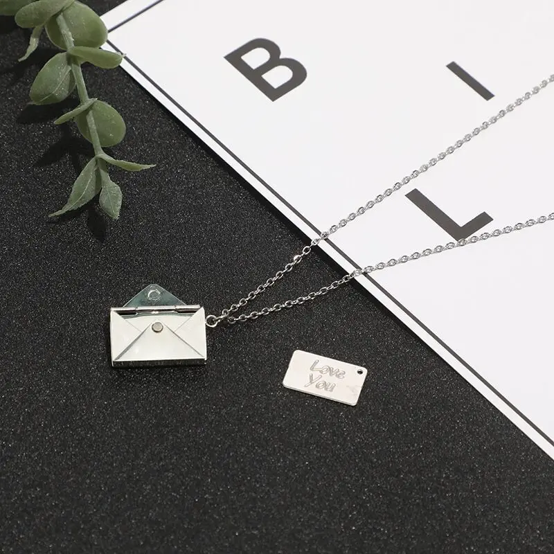 Custom Fashion non tarnish free Jewelry Envelope stainless steel letter name pendant logo necklace